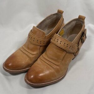 Caterpillar Work Tan Leather Studded Strap Heeled Loafers